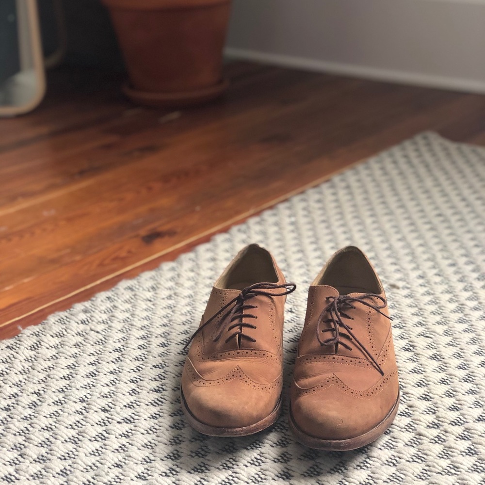 Nisolo Taylor Wingtip Walnut